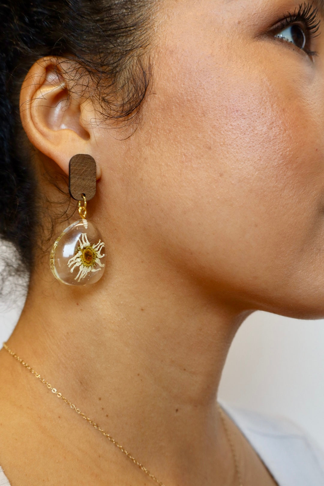 Marigold & Daisy - Wood Floral Earrings - Mixmatch