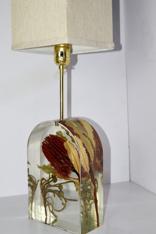 Banksia Lamp