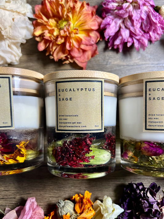 Botanical Candle - Carnations