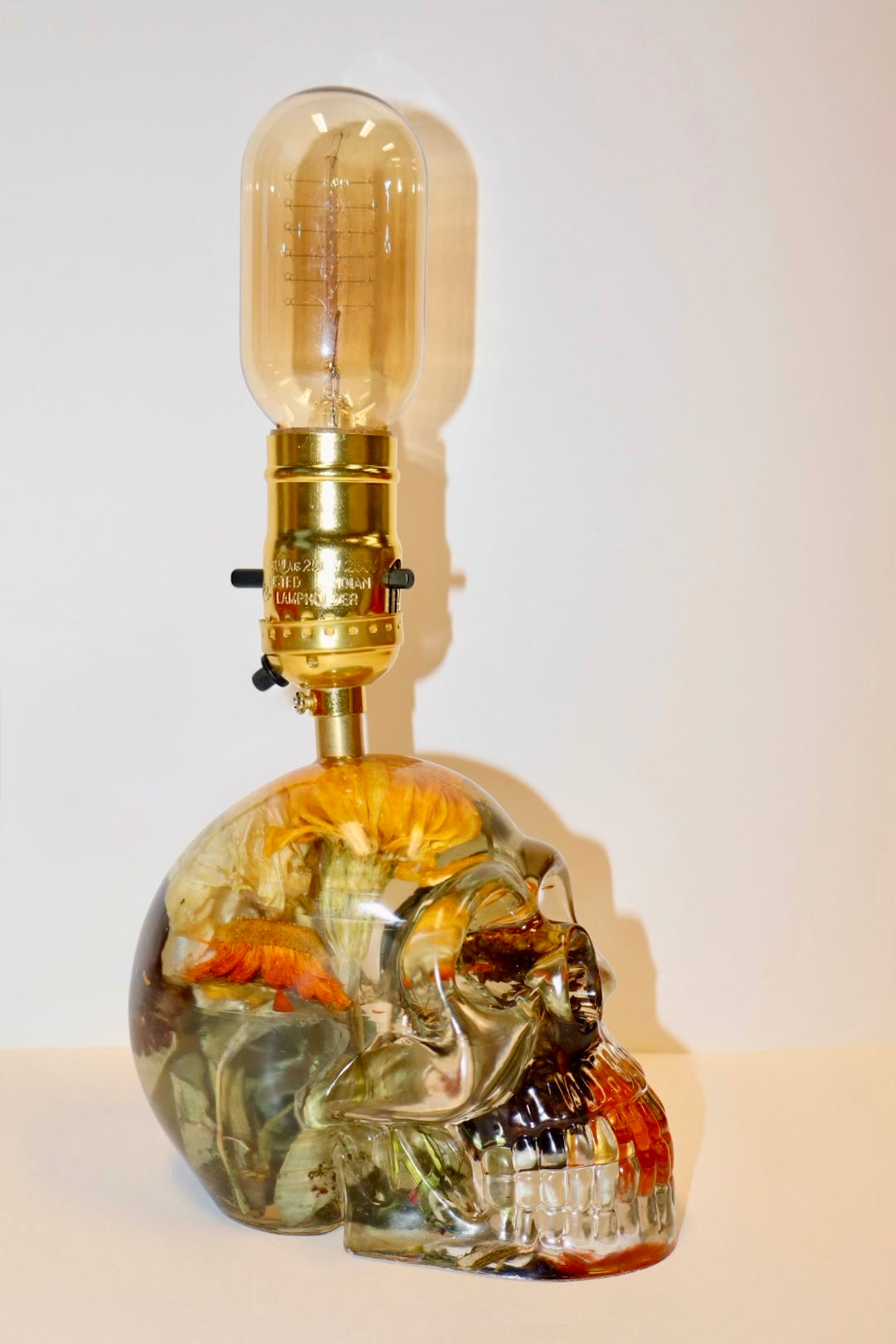 Jane Skull Lamp