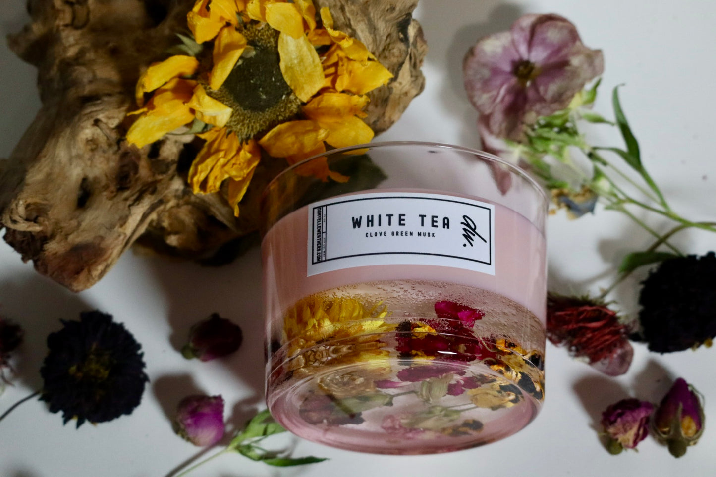 White Tea Botanical Candle