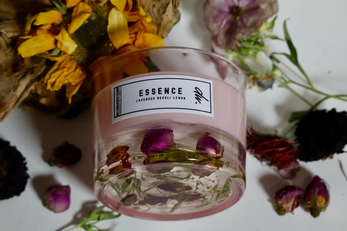 Essence Botanical Candle