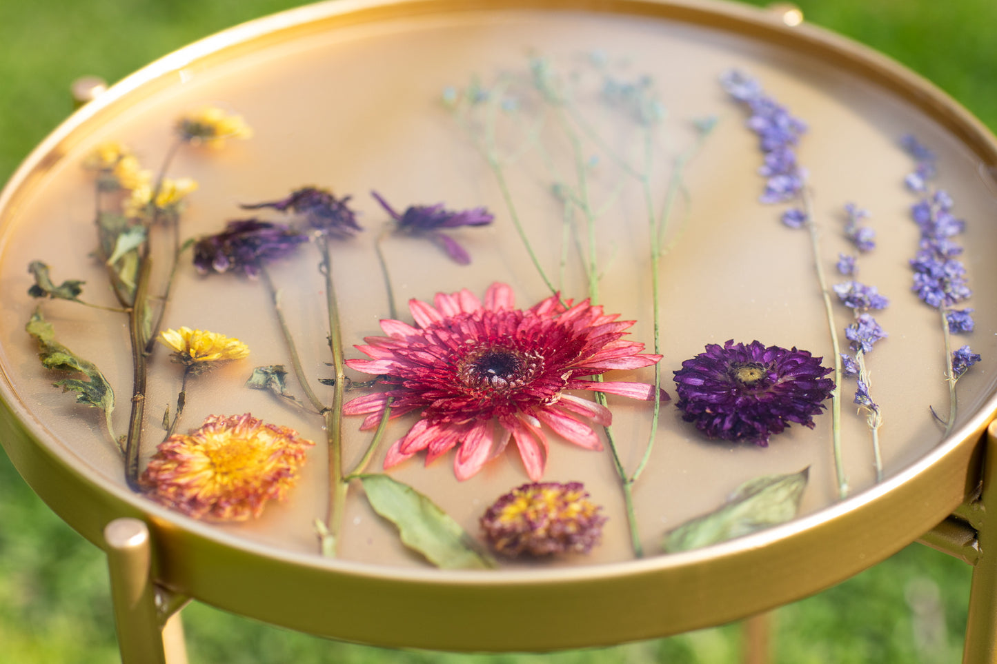 Blossom Flower Table