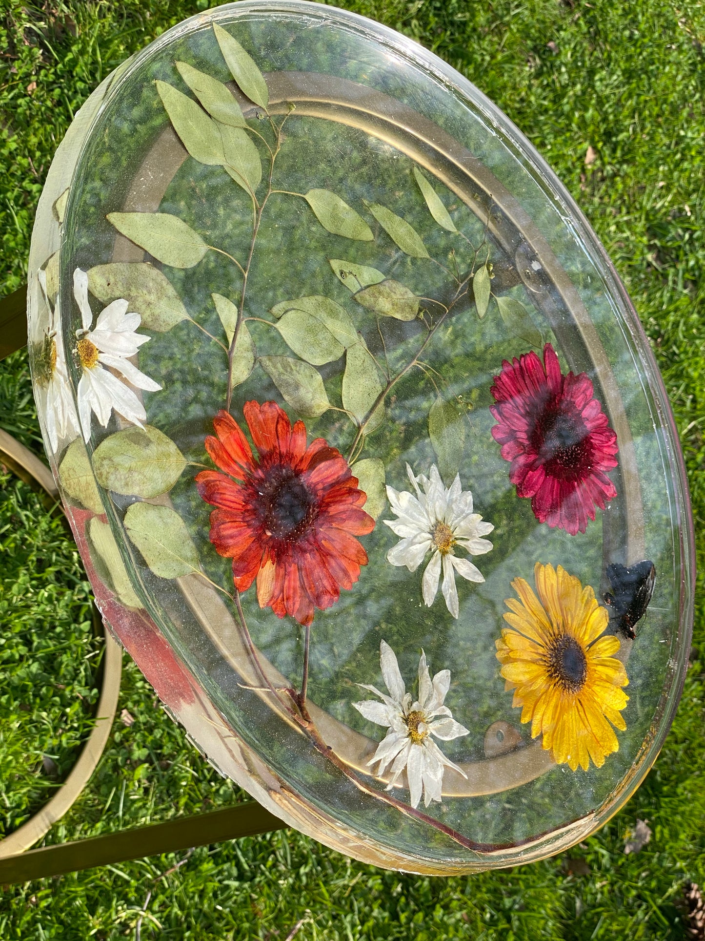 Rebirth Flower Table